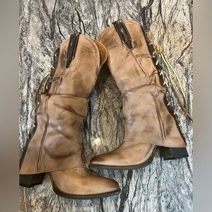 Freebird Jules boots size 9